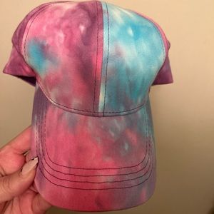 Adjustable baseball hat, no brand, boutique item, NWOT, mixture of colors